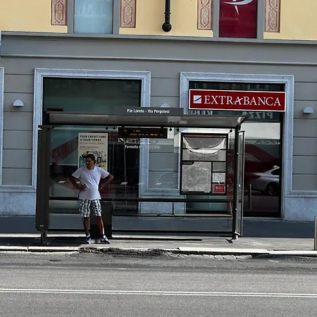Lapo Apartament Mediolan